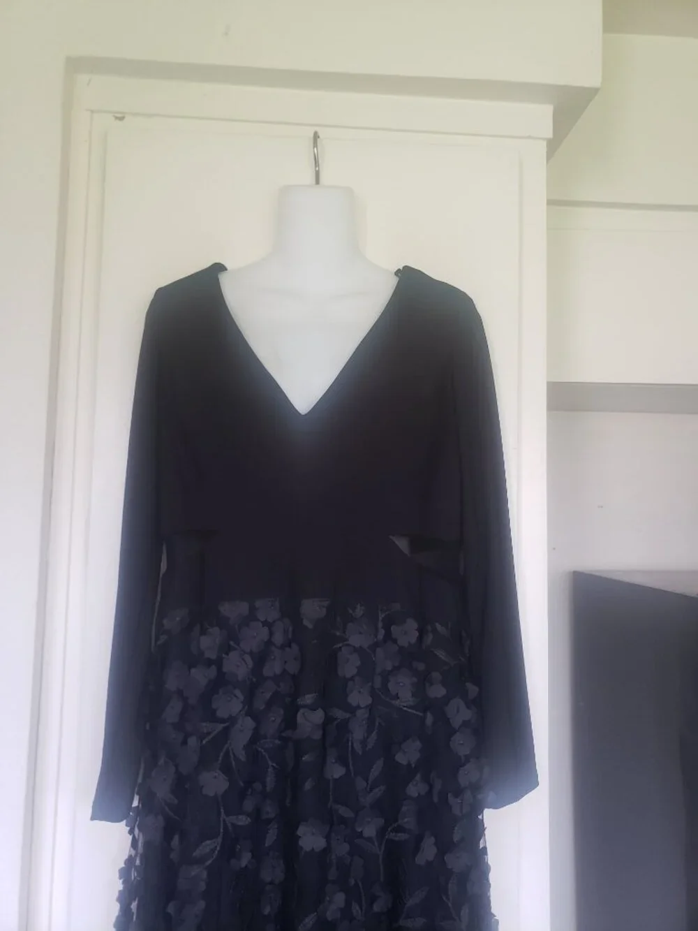 Xscape Black Long Sleeve V-Neck Floral Appliqué Maxi Dress - Picture 6 of 11